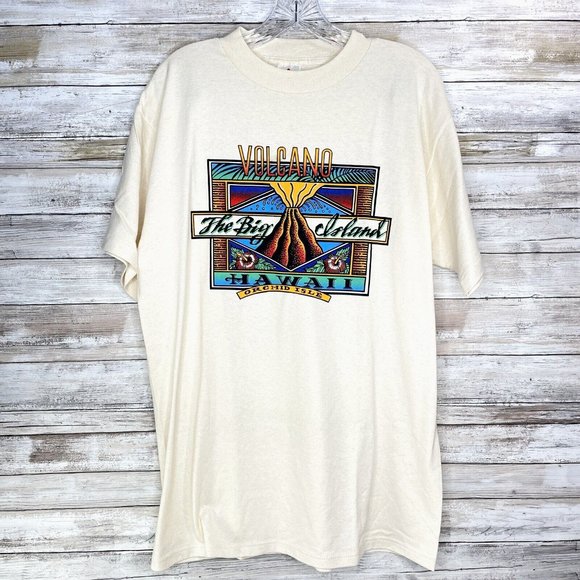 H.L. Miller Other - Vintage Hawaii The Big Volcano Orchid Isle Sz Large Graphic T-Shirt Made in USA